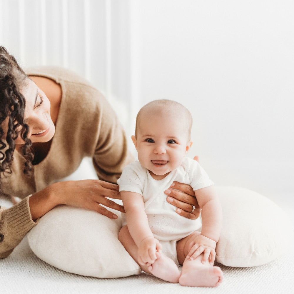 Dreamgenii Baby Feeding Pillow - Beige Jersey